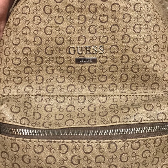 Guess backpack - Picture 3 of 6